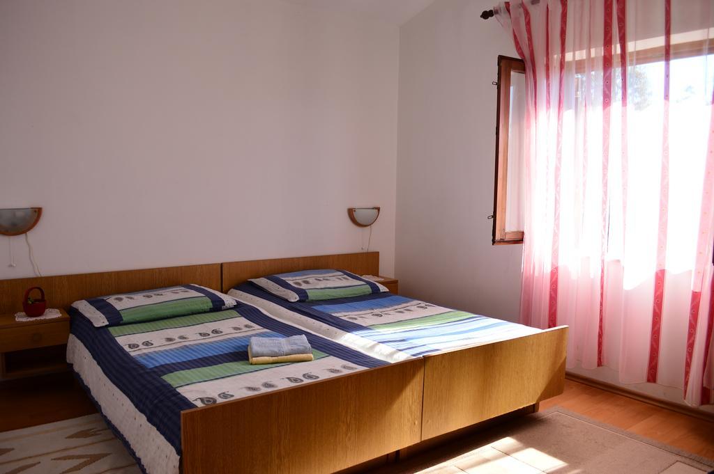 Apartments Stivic Pinezići Exterior foto